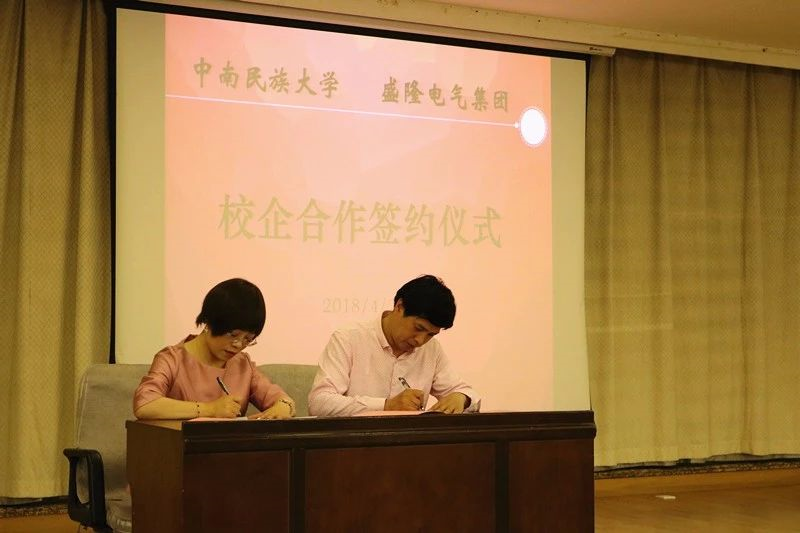 1527489349343866.png blob.png