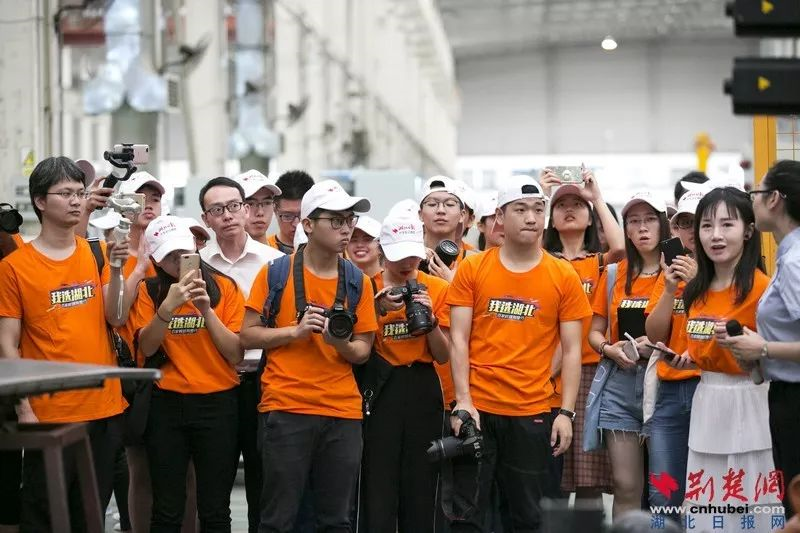 1528353326114279.png blob.png