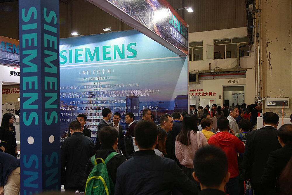 1540359838990703.jpg 16.jpg