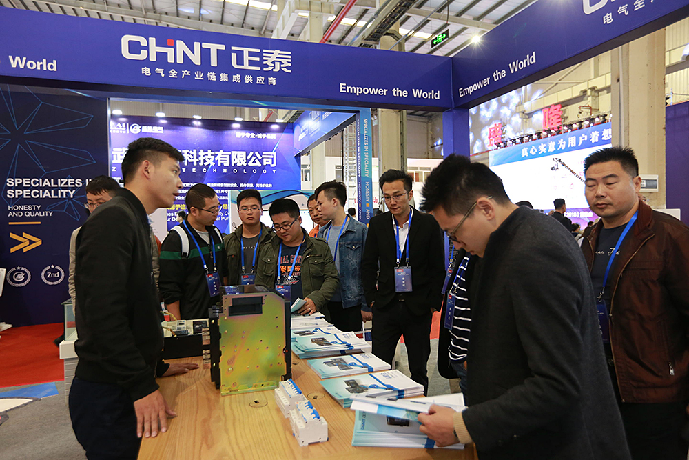 1540359870147683.jpg 18.jpg