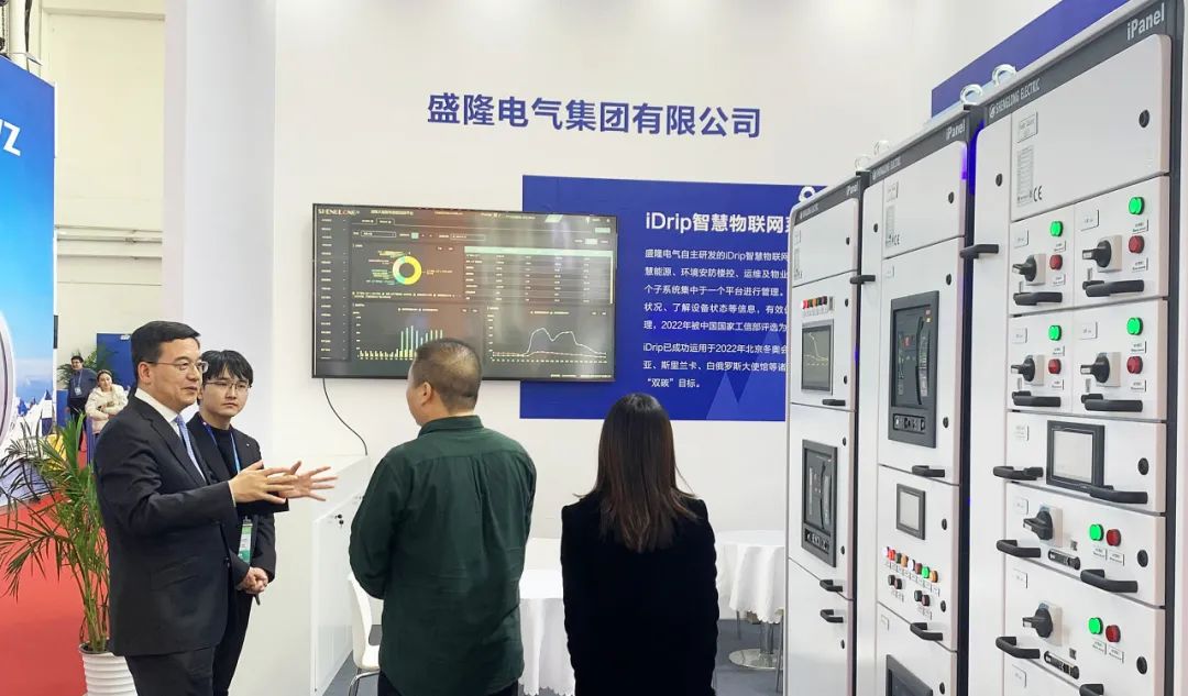 1739418753392818.jpg 640 (1).jpg