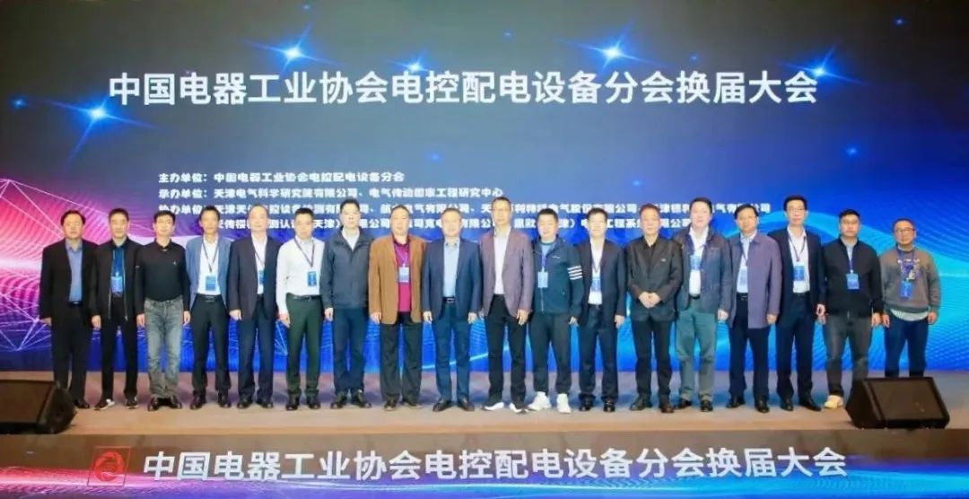 1739518165336197.jpg 640.jpg